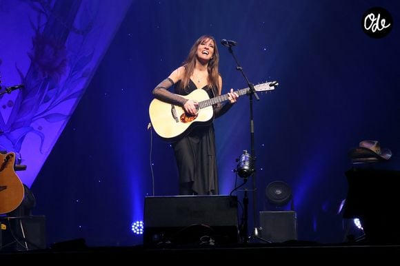 C'est pourquoi lors de la quatrième édition des Nocturnes de la Villa Ephrussi de Rothschild, Lynda Lemay et Jean-Felix Lalanne seront accompagnés de leur seule guitare. Une simplicité qui renforce son interprétation, a-t-elle estimé.

Lynda Lemay en concert à l'Olympia à Paris, le 24 Septembre 2024.

© Bertrand Rindoff / Bestimage
