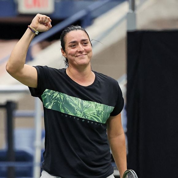 25 août 2023, New York, New York, États-Unis : Ons Jabeur (TUN) en action lors de l’US Open 2023 - Tennis Championships (Image : © Mathias Schulz/ZUMA Press Wire)