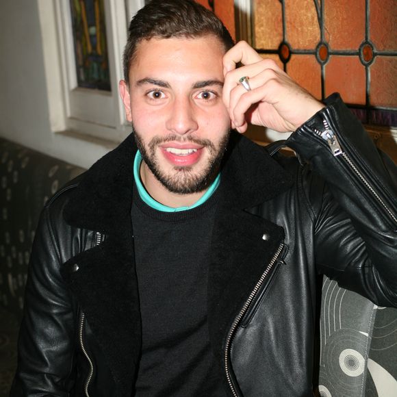 Il s'agit d'un bien de plus de 200m2 situé près de Lyon.

Marwan Berreni - Spectacle "VAMP in the Kitchen" au Casino de Paris, France, le 28 mars 2017. © JLPPA/Bestimage