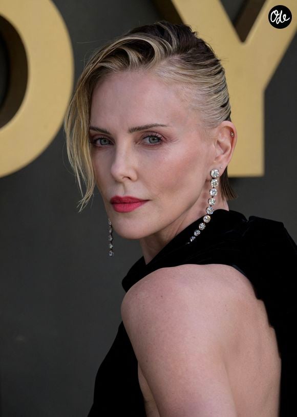 Charlize Theron à la première mondiale du film "L'Odyssée", à Leicester Square, Londres, le 06/07/2026. Crédit : Doug Peters/Empics/Abaca