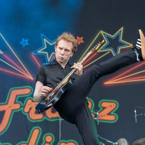 Le chanteur de Franz Ferdinand sera sur les routes dès février 2025.

Les stars du rock donnent de la voix pour condamner Poutine et soutenir le peuple ukrainien - Franz Ferdinand, Alex Kapranos - Festival Lollapalooza Music au Grant Park à Chicago, Illinois, Etats-Unis, le 2 août 2018.