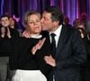 La maman portait une jolie combinaison rouge, alors que Bianca, elle, était assortie à son papa et en portait une noire.
Christian Estrosi, le maire de Nice, accompagné de sa femme la journaliste et chroniqueuse de télé, Laura Tenoudji, a participé à la réunion de rentrée des Amis du Maire organisé dans la salle de spectacle du Palais de la Méditerranée à Nice, le 20 janvier 2023. © Bruno Bebert/Bestimage