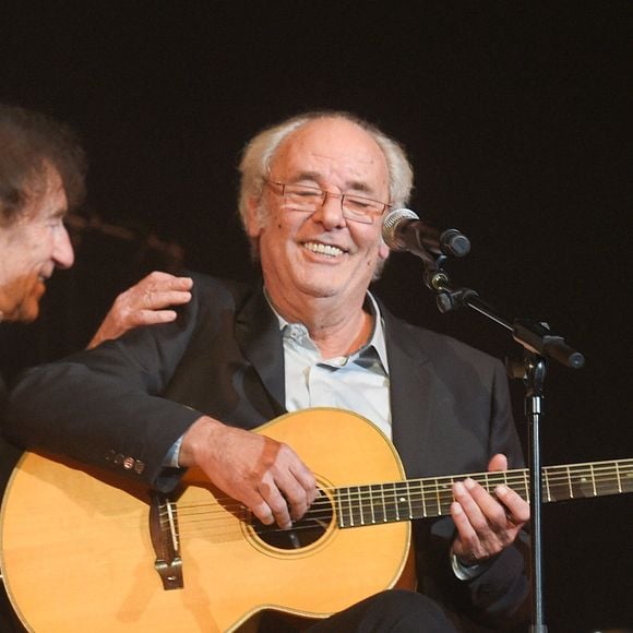 Alain Souchon et Maxime  Le Forestier - Les célébrités participent au concert caritatif des Coccinelles au Casino de Paris dans le cadre de la soirée « Ose » pour lutter contre la Neurofibromatose. A Paris le 3 novembre 2018
© Guirec Coadic/Bestimage