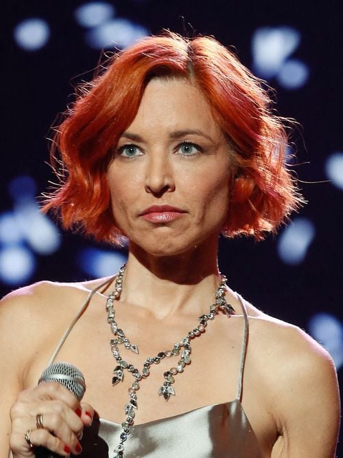 "On va le sauver votre enfant" : Natasha St-Pier raconte la phrase du médecin qui a changé sa grossesse et la naissance de son fils Bixente