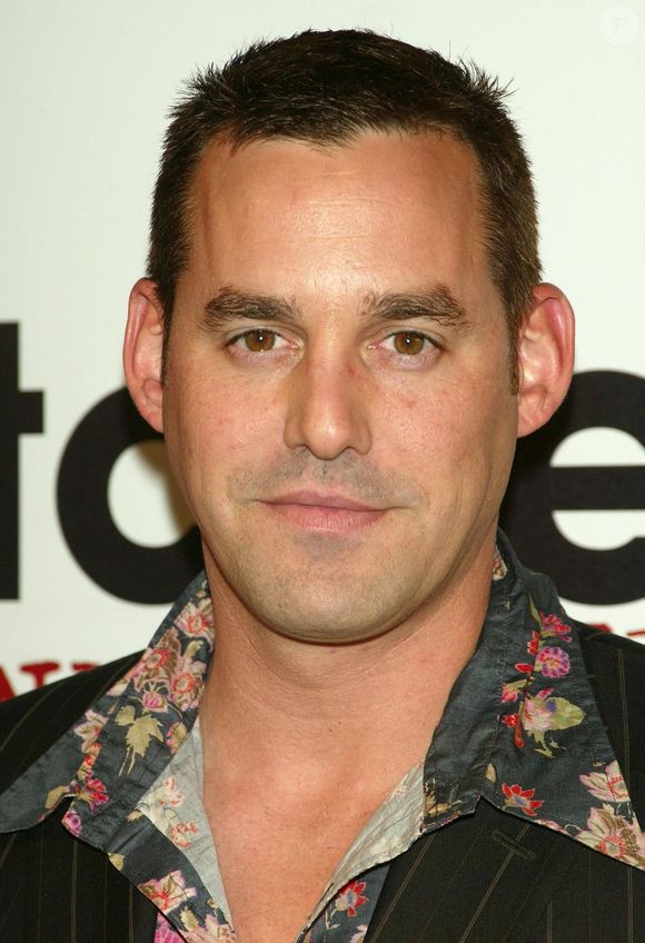 Le rapport précise que l'acteur se plaignait de douleurs thoraciques et d'une forte toux, mais avait catégoriquement refusé d'être transporté à l'hôpital.

Retro - Décès de l'acteur US, Nicholas Brendon (Buffy contre les vampires...), à l'âge de 54 ans Sur la photo : Nicholas Brendon fait la promotion de l'émission Kitchen Confidential à la Brasserie Les Halles le 10 septembre 2005 à New York.
Backgrid USA / Bestimage