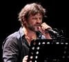 Le parquet de Bordeaux a rouvert le dossier de la mort de Krisztina Rády, ex-compagne de Bertrand Cantat. 

Exclusif - Bertrand Cantat (ex-membre du groupe "Noir Désir" et actuel membre du groupe "Détroit") fait une pause dans sa carrière musicale et se lance dans une tournée de lecture de textes poétiques avec deux musiciens autour de lui. 
© Patrick Bernard/ Bestimage