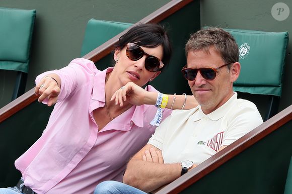 Exclusif - Géraldine Maillet et son compagnon Daniel Riolo dans les tribunes lors des Internationaux de France de Tennis de Roland-Garros à Paris, le 1er juin 2018. © Dominique Jacovides-Cyril Moreau / Bestimage