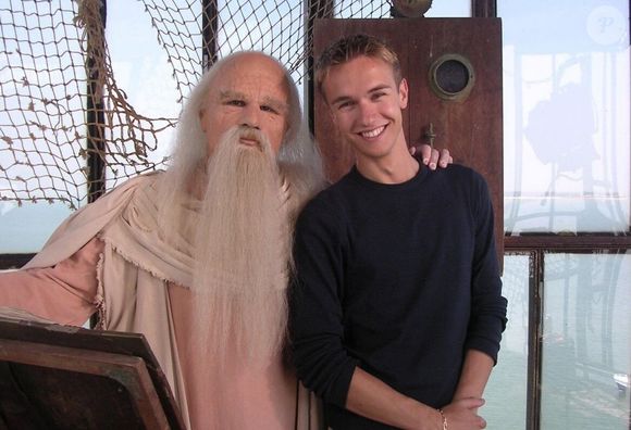 Cyril Féraud prend le relais de Olivier Minne et va animer l'émission "Fort Boyard". Capture d'écran Instagram