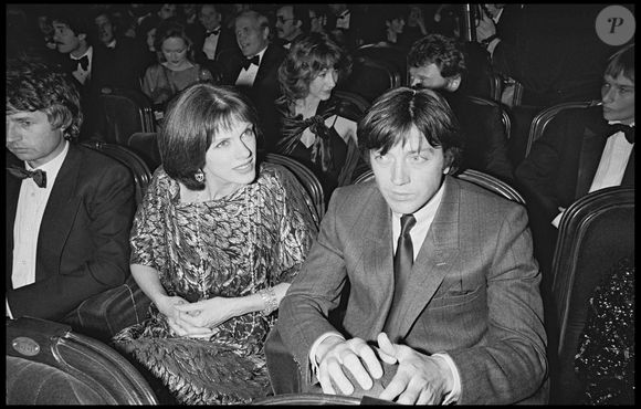 Archives - Anny Duperey et Bernard Giraudeau à la soirée de remise ds Bests à Paris en 1983.  (RINDOFF-PATERSON / BESTIMAGE).