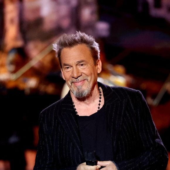 Exclusif - Florent Pagny lors surprises lors de l'enregistrement de l'émission "La chanson secrète N°14", présentée par N.Aliagas et diffusée le 26 décembre sur TF1, consacrée à Lara Fabian à Paris le 10 Décembre 2025