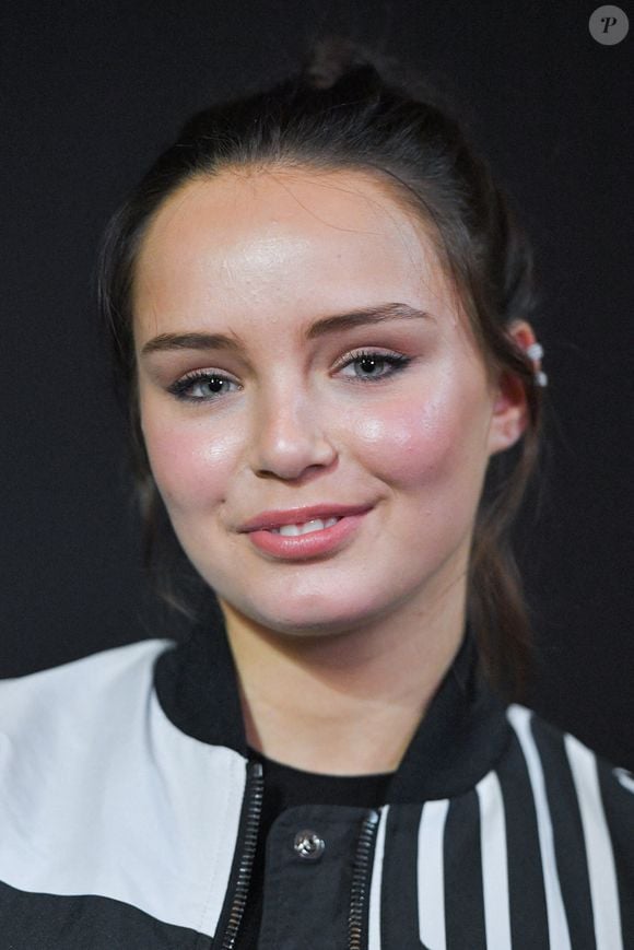 Mallory Wanecque assiste au Prix André Bazin Cahiers Du Cinéma à La Coupole à Paris, France, le 12 décembre 2024. Photo par Aurore Marechal/ABACAPRESS.COM