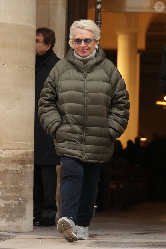 Veronique de Villele lors de la cérémonie d'enterrement de Jean-Luc Petitrenaud à l'église Saint-Pierre du Gros Caillou dans le 7e arrondissement de Paris, France, le 17 janvier 2025. Photo par Nasser Berzane/ABACAPRESS.COM