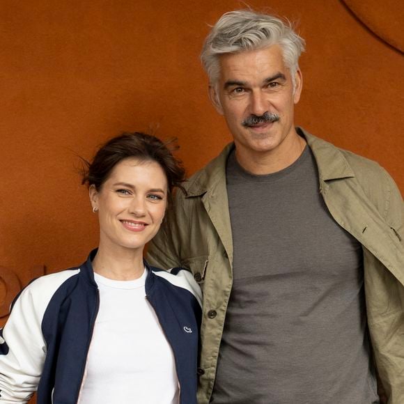 Alice Dufour et François Vincentelli au village lors des Internationaux de France de Tennis de Roland Garros 2025, à Paris, France, le 7 juin 2025. © Cyril Moreau/Bestimage