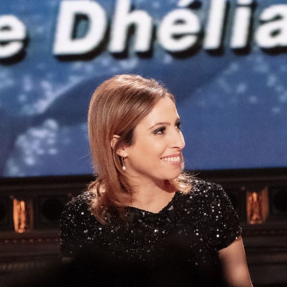 Exclusif - Léa Salamé - Sur le plateau de l'émission On Est En Direct (OEED) présentée par  L.Ruquier à Paris le 25 février 2022. L'émission sera diffusée le samedi 26 février 2022- © Jack Tribeca / Bestimage