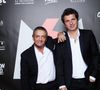 Ainsi, l’une de ses toiles, "Aviator in blue", fut estimée entre 1 200 et 1 500 euros lors d’une vente aux enchères en 2022.

Exclusif - le groupe David et Jonathan (DavidGategno, Jonathan Bermudes) - Backstage de l'enregistrement de l'émission "M6 sur son 31" au Millésium à Epernay, présentée par E.Gossuin, et diffusée sur M6 le 31 décembre
© Christophe Clovis / Bestimage