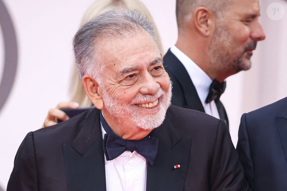 Avec seulement 14 à 15 millions de recettes mondiales, le trou financier est lourd

82ᵉ Festival international du film de Venise – Jour 1 – Tapis rouge d’ouverture pour la cérémonie du Lion d’or d’honneur décerné à Werner Herzog. Sur la photo : Francis Ford Coppola

© Alessandro Bremec/IPA via ZUMA Press / Bestimage).