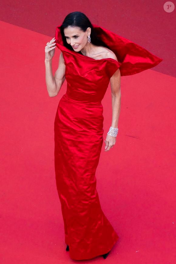 Demi Moore - Montée des marches du film " Fatherland " lors du 79ème Festival International du Film de Cannes, le 14 mai 2026. © Camilla Canalini / Bestimage