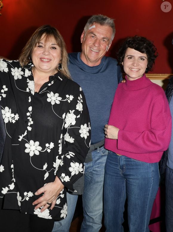 Exclusif - Michèle Bernier, Bruno Gaccio et sa compagne Anne-Laure Gruet - 50ème de la pièce "Lyly" avec M. Bernier et F. Perrin au théâtre de Paris le 27 mars 2025. © Coadic Guirec/Bestimage