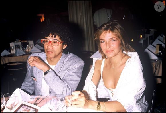 Une relation apaisée qui montre qu’un amour peut évoluer sans disparaître.

Archives - Véronique Jannot et Laurent Voulzy. Photo par BERTRAND RINDOFF PETROFF / BESTIMAGE