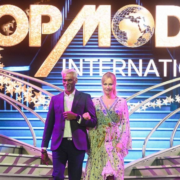 Satya Oblette et Adriana karembeu assistent à la cérémonie Top Model International 2020 au Lido le 19 janvier 2020 à Paris, France. Photo by Laurent Zabulon/ABACAPRESS.COM