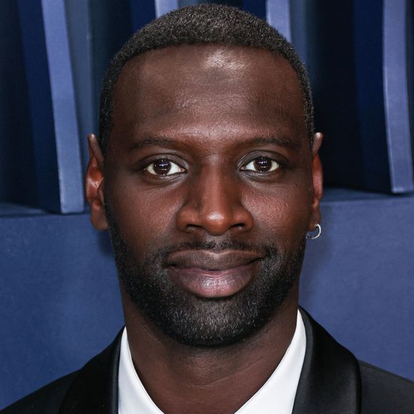 Derrière lui, Omar Sy est second

Omar Sy à la cérémonie des Screen Actors Guild Awards à Los Angeles.