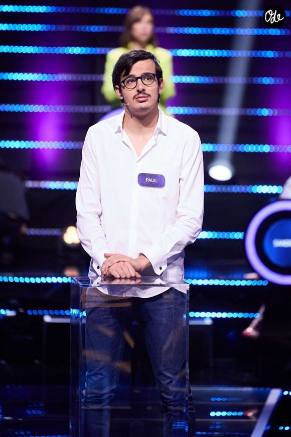 Il explique notamment qu’il a revendu ses six voitures à un concessionnaire, faute de place et d’utilité.

Exclusif - Paul El Kharrat - Enregistrement de l'émission "Le quiz des champions", présentée par C.Féraud et diffusée le 9 septembre à 21h10 sur France 3. Le Quiz des Champions fait son retour.
© Cyril Moreau / Bestimage