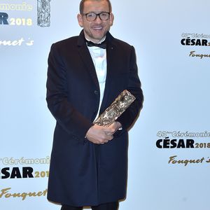 Dany Boon (César du public pour "Raid Dingue") au photocall du dîner de la 43ème cérémonie des César au Fouquet's à Paris, le 2 mars 2018.
© Giancarlo Gorassini/Bestimage
#