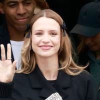 Dans l'appartement d'Angèle situé à Bruxelles, la chanteuse possède des pièces déco ultra design