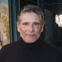 Pascal Elbé, à cœur ouvert face à Bernard Montiel dans le nouveau numéro d'Olympiascope