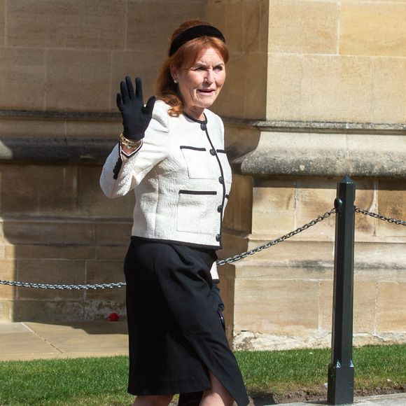 Dans ceux-ci, Sarah Fertugon semble s'excuser auprès du financier américain.

Sarah Ferguson, duchesse d'York, arrive à la chapelle St George pour l'office des matines de Pâques au château de Windsor. Royaume-Uni, le 20 avril 2025. Photo par Tayfun Salci/ZUMA Press Wire/ABACAPRESS.COM