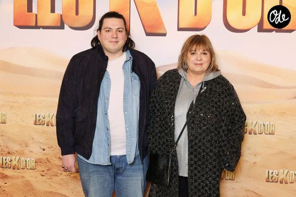 Elle a partagé une longue histoire avec Bruno Gaccio, avec qui elle a eu deux enfants, Charlotte et Enzo. 

Michèle Bernier et son fils Enzo assistent à la première du film « Les K d’Or » au Grand Rex à Paris, en France, le 2 mars 2026. Photo de Jérôme Domine/ABACAPRESS.COM