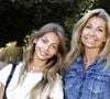 La fille de Natty Belmondo est étudiante à l'université Columbia de New York

Natty Belmondo et sa fille Stella lors de l'inauguration de la 35e Fête foraine des Tuileries au Jardin des Tuileries à Paris, en France, le 24 juin 2018. Photo de Vim/ABACAPRESS.COM