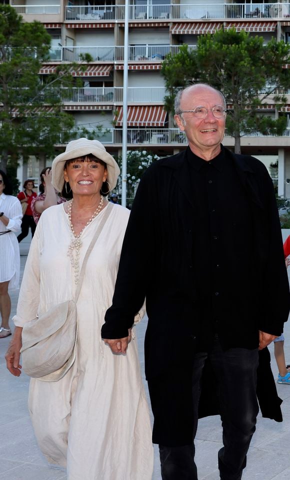 Exclusif - Philippe Geluck et sa femme Dany - Le prince Albert II de Monaco inaugure l'exposition "Le Chat déambule" de Philippe Geluck sur la promenade du Larvotto à Monaco le 5 juillet 2022. © Claudia Albuquerque/Bestimage