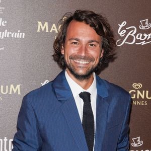 Bertrand Chameroy lors du 10e anniversaire de la plage Magnum, le 18 mai 2023 à Cannes, France. Photo by David Boyer/ABACAPRESS.COM