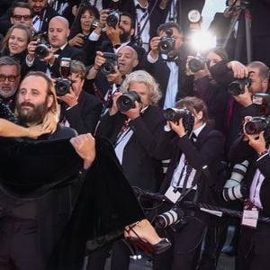 Laetitia Casta et Vincent Macaigne - Montée des marches du film " Karma " lors du 79ème Festival International du Film de Cannes, Fran ce, le 15 mai 2026. © Marco Barada/SOPA Images via ZUMA Press Wire/Bestimage