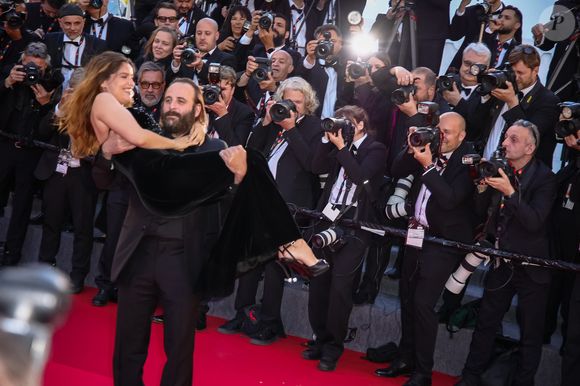 Laetitia Casta et Vincent Macaigne - Montée des marches du film " Karma " lors du 79ème Festival International du Film de Cannes, Fran ce, le 15 mai 2026. © Marco Barada/SOPA Images via ZUMA Press Wire/Bestimage