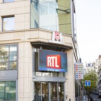 Pour la rentrée, RTL recrute une chanteuse très populaire en tant qu'animatrice !