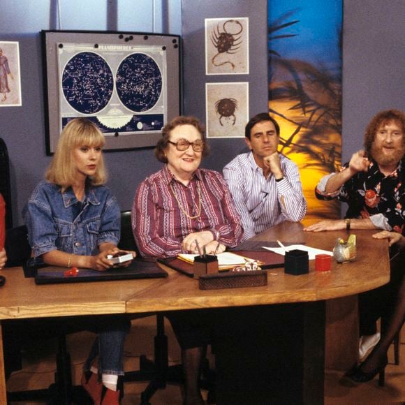 Jackie Berger a doublé des héros bien connus, comme "Arnold (Arnold et Willy), d’Esteban (Les mystérieuses cités d’or), de Ricky (Ricky ou la belle vie) et de Jeanne (Jeanne et Serge)", comme l'a rappelé Dorothée.

Archives - Dorothée, Ariane Carletti, François Corbier, Jacky Jakubowicz et Patrick Simpson-Jones, le 5 janvier 1988.

Photo : Gérard Letellier / Bestimage