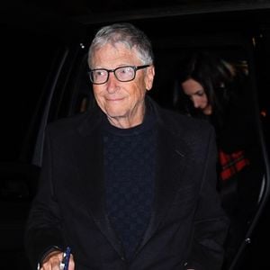 L'entrepreneur défend également le "droit à l'erreur" en entreprise, qu'il considère comme un levier de créativité et d'innovation.
Bill Gates est aperçu le 15 décembre 2025 à New York. © XNY/starMax/Bestimage
