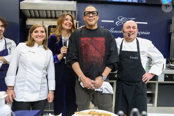 Exclusif - La cheffe Noémie Honiat, JoeyStarr et Gildas Perrin conseiller culinaire Enodis - Le rappeur JoeyStarr déguste des langoustines sur le Stand de l'Excellence Française et Enodis, lors du Salon International de la Restauration (SIRHA) à Lyon, le 25 janvier 2025. 
© Jean-Marc Lhomer / Bestimage