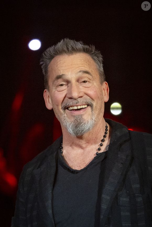 Exclusif - Florent Pagny lors de l'enregistrement de l'émission "L'anniversaire secret" à Paris. Le 7 novembre 2023
© Cyril Moreau / Bestimage