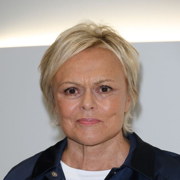 Exclusif - Muriel Robin - Avant-première du téléfilm "Les yeux Grands Fermés" à l’Amphithéâtre Marcel Long du Secrétariat d'Etat chargé de l'Enfance à Paris le 26 septembre 2023. © Coadic Guirec / Bestimage