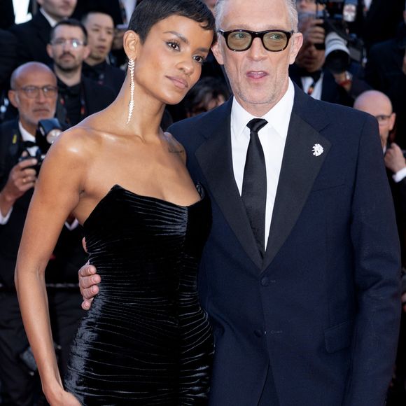 Narah Baptista et son compagnon Vincent Cassel (Montre Audemars Piguet) - Montée des marches du film " Histoires parallèles " lors du 79ème Festival International du Film de Cannes, le 14 mai 2026. © Olivier Borde / Bestimage
