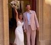 Gennifer Demey est toujours sur son petit nuage depuis son mariage avec Eric Antoine.

Exclusif - Mariage d'Eric Antoine et Gennifer Demey à Aix-en-Provence. © Agence / Bestimage
