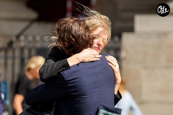 Delphine Arnault - Arrivées aux obsèques de Mathilde Favier en l'église Saint-Sulpice à Paris, le 31 aout 2026. © Dominique Jacovides-Cyril Moreau/Bestimage