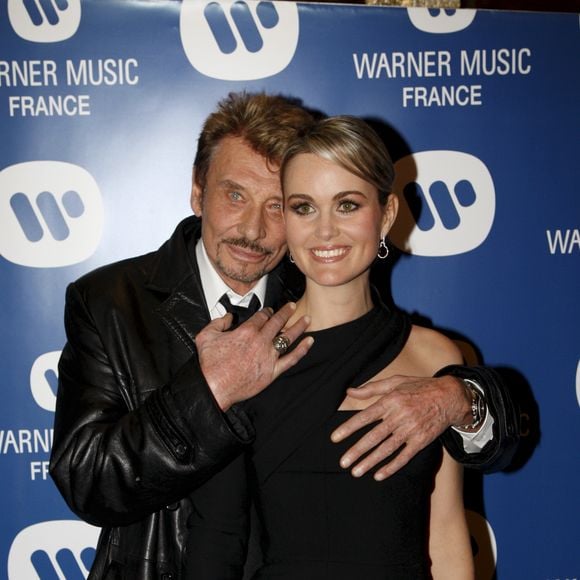 En France, à Paris, Johnny Hallyday et sa femme Laeticia lors de la soirée de Noël de Warner Music
Christophe Aubert via Bestimage