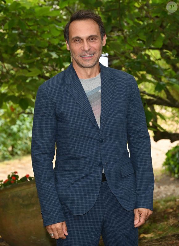 Yannick Choirat au photocall du film “Annie Colère” lors du 15ème festival du film francophone de Angoulême le 25 août 2022.

© Coadic Guirec / Bestimage