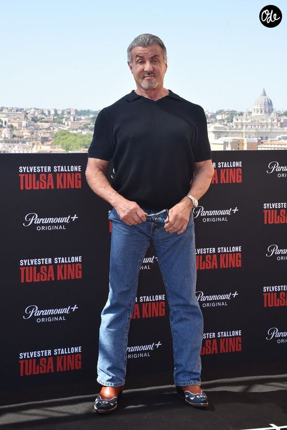 "La seule façon de vraiment ressentir mon âge, c'est parce que j'ai subi de nombreuses blessures"

Sylvester Stallone en photocall pour le film "Tulsa King" à Rome, le 13 septembre 2022. © SGP / BESTIMAGE