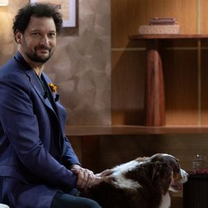 Exclusif - Bernard Montiel, Raphaël Mezrah, Oli. avec Eric Antoine invité, Laurence Perron invitée, Olivia Juriste sur plateau de l'émission "Animalement Vôtre" présentée par Bernard Montiel et diffusée le 1er mars 2026 sur France 3, à Paris, France, le 12 janvier 2026. © Julien Sarkissian/Bestimage