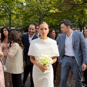 Thylane Blondeau a passé sa première nuit de femme mariée au Shangri-La Paris après son mariage avec Benjamin Attal.

Sorties du mariage de civil de Thylane Blondeau et Benjamin Attal à la mairie du 16ème arrondissement de Paris. Photo par Agence / Bestimage